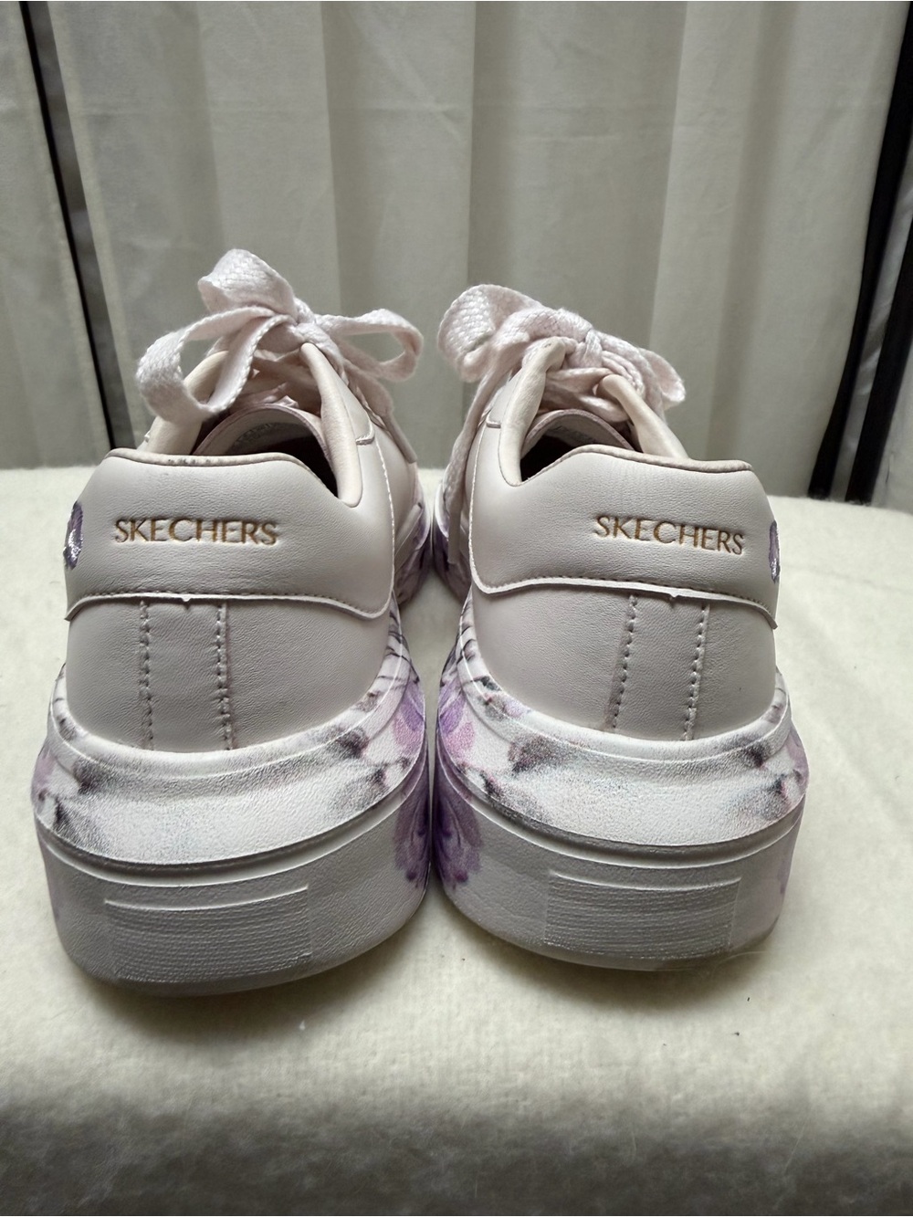 Skechers Sport Court 2.0 Floral Frenzy Memory Foam Sneakers White Purple - Picture 3 of 5